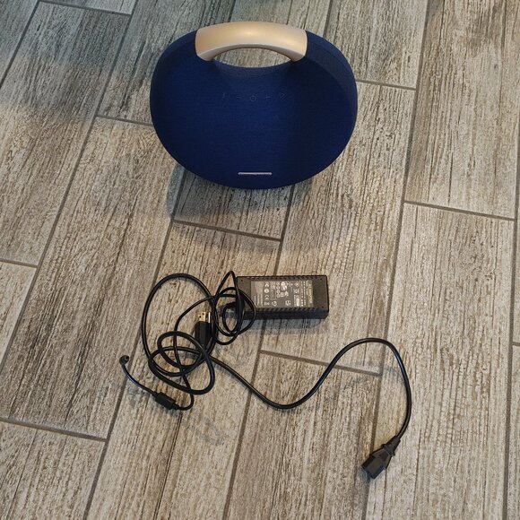 Harman Kardon Onyx Studio 5 Bluetooth Wireless Speaker - Blue - Picture 1 of 6